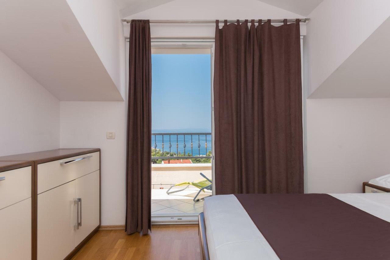 Apartments Naja Makarska Bagian luar foto